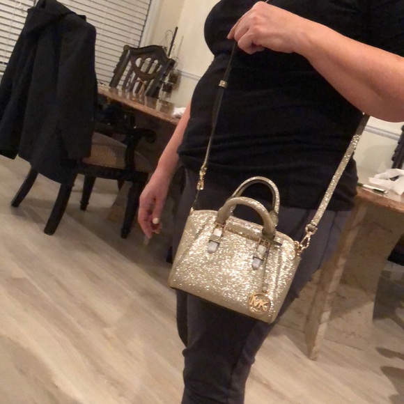 NWT glitter Gold mini Michael Kors crossbody - Picture 7 of 7